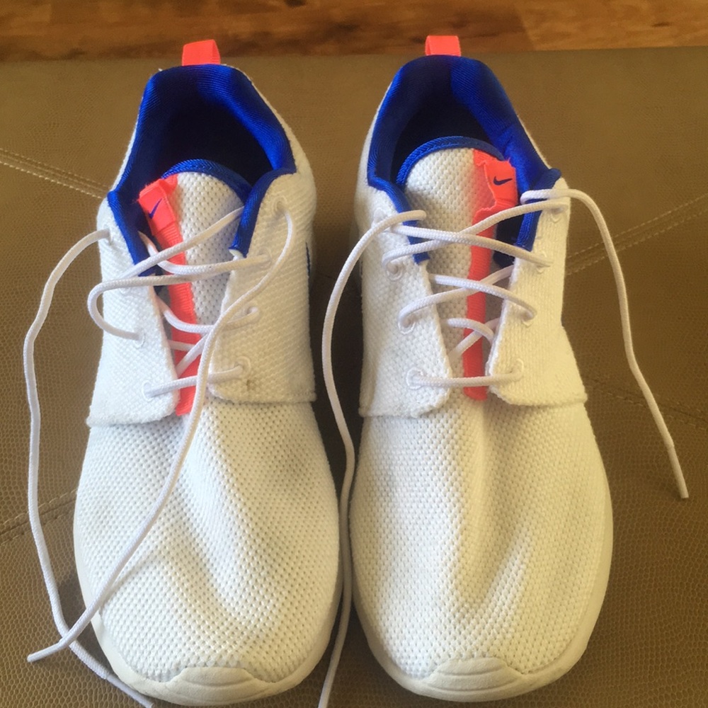 nike roshe ones